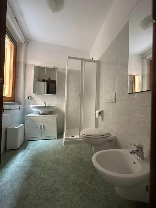 Appartamento A Luino Cavallotti25 Exterior photo